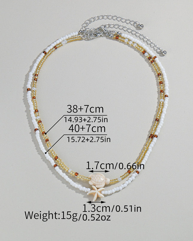 Necklace with measurements and weight details on a light gray background